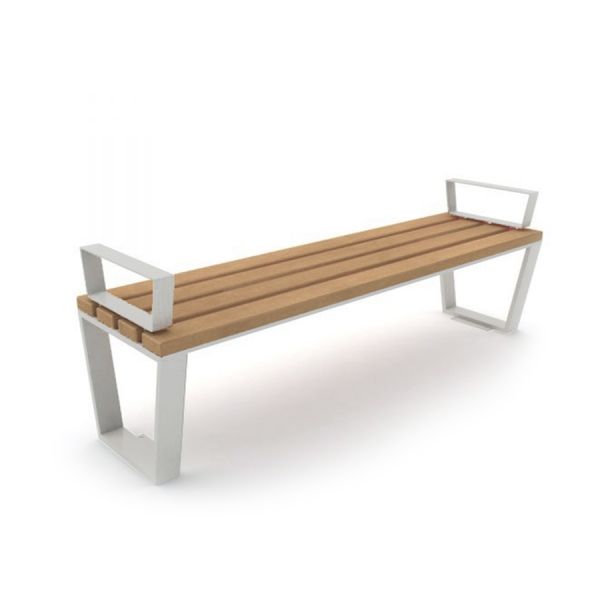 Ryga Bench w/ Armrests lihtsa disainiga metallraamiga ja puidust istepingiga.