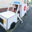 Laste mänguala Ambulance puidust mänguauto, kus laps mängib rooli taga.
